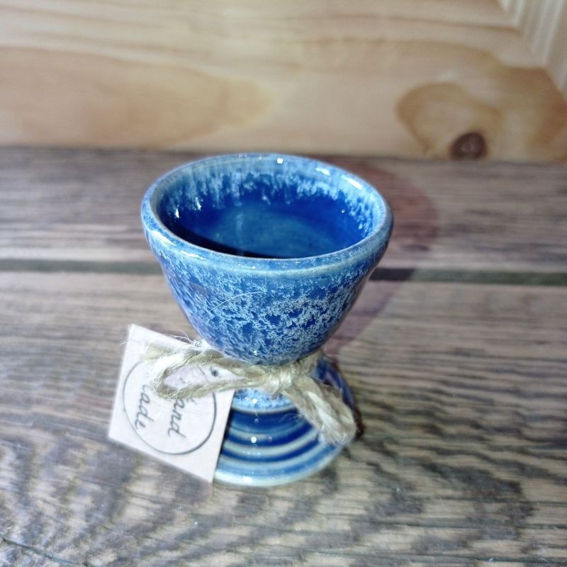 Zestaw ręcznie robiony ceramiczny „Solny szafirowy” – solniczka, kubek, kieliszek na jajko - obrazek 6